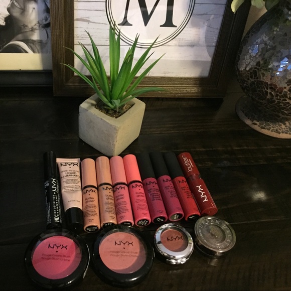 NYX Other - 13 Piece NYX Makeup Bundle + 1 Free Urban Decay